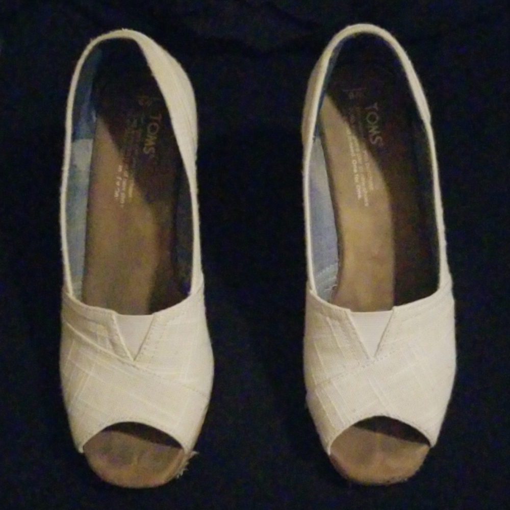 Tom's wedges